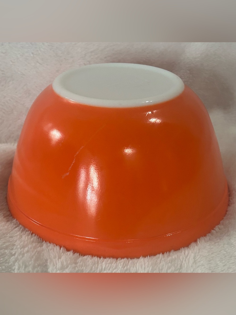 Vintage Pyrex Reverse Primary Orange Mixing Bowl - Picture 6 of 8